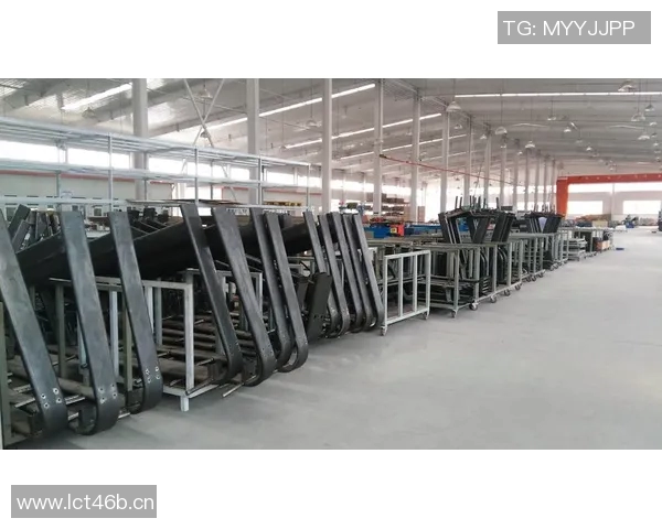 生产健身器材视频展示制作流程与设备运转